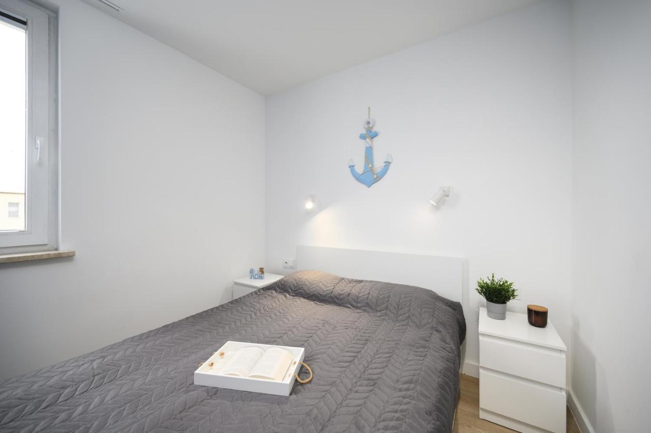 Apartament Blue Brzezno Prostywynajem Gdansk Brzeznoアパートメント エクステリア 写真